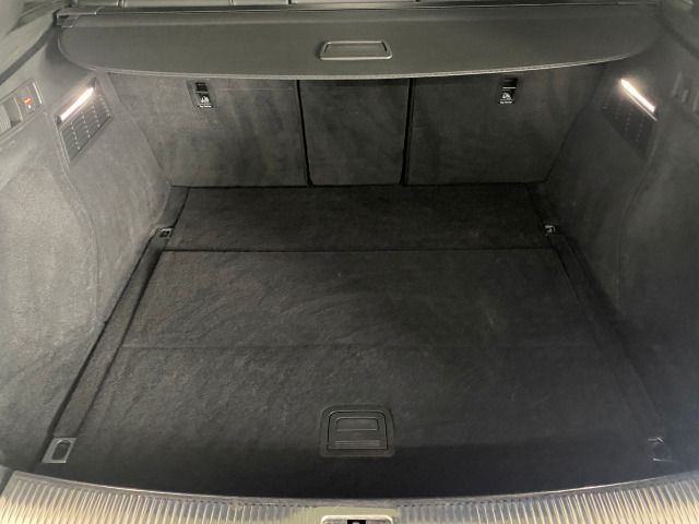 SQ5 TDI tiptronic AHK+NAVI+KAMERA+21" ALU