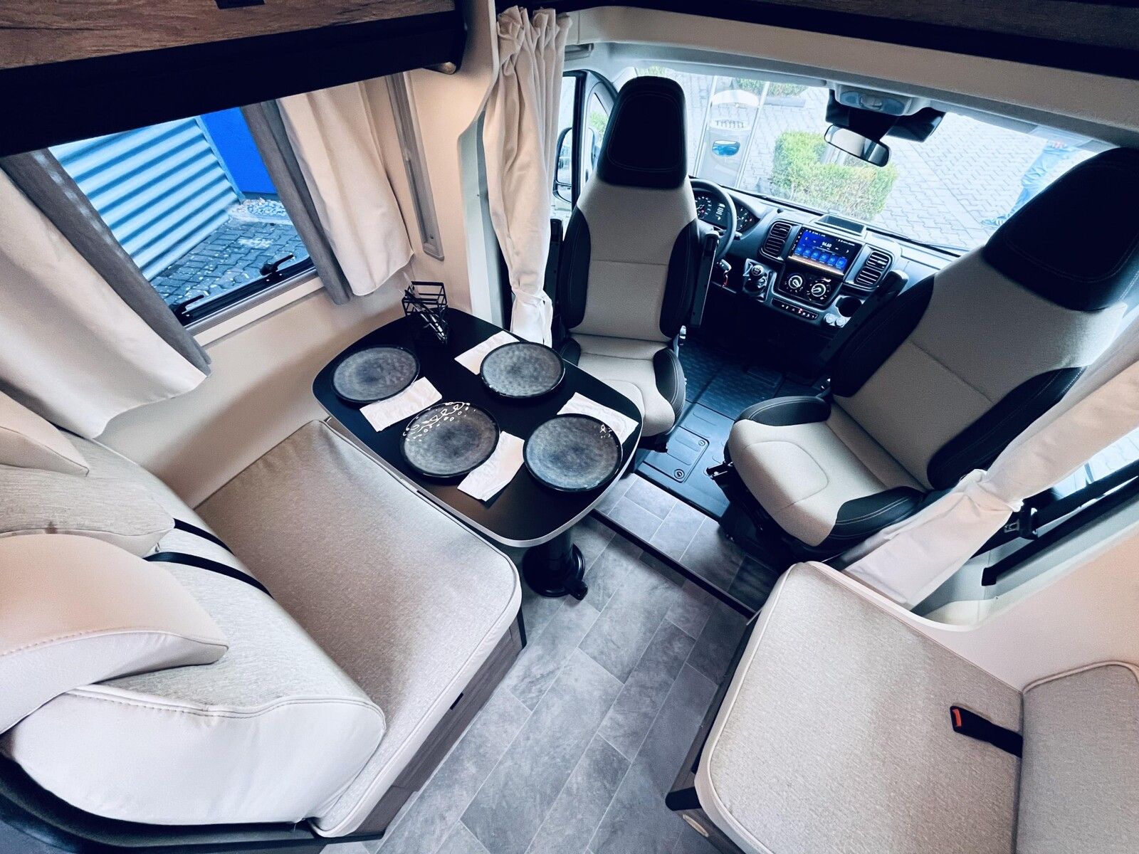 Fahrzeugabbildung XGO Dynamic 98P Modell 2027