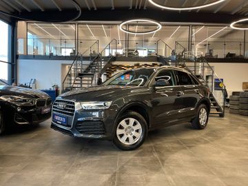 Audi Q3 sport *BI-XENON*TEMPOMAT*NAVI*SHZ*