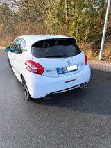 Peugeot 208 1.6 GTi 200 THP GTi - Peugeot: GTI
