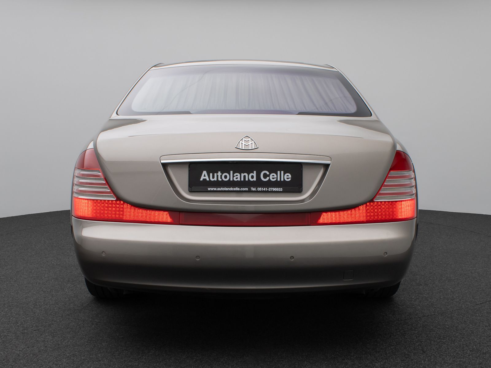 Fahrzeugabbildung Maybach 57 DUOTONE V12 Fondpaket Massage Solar VOLL