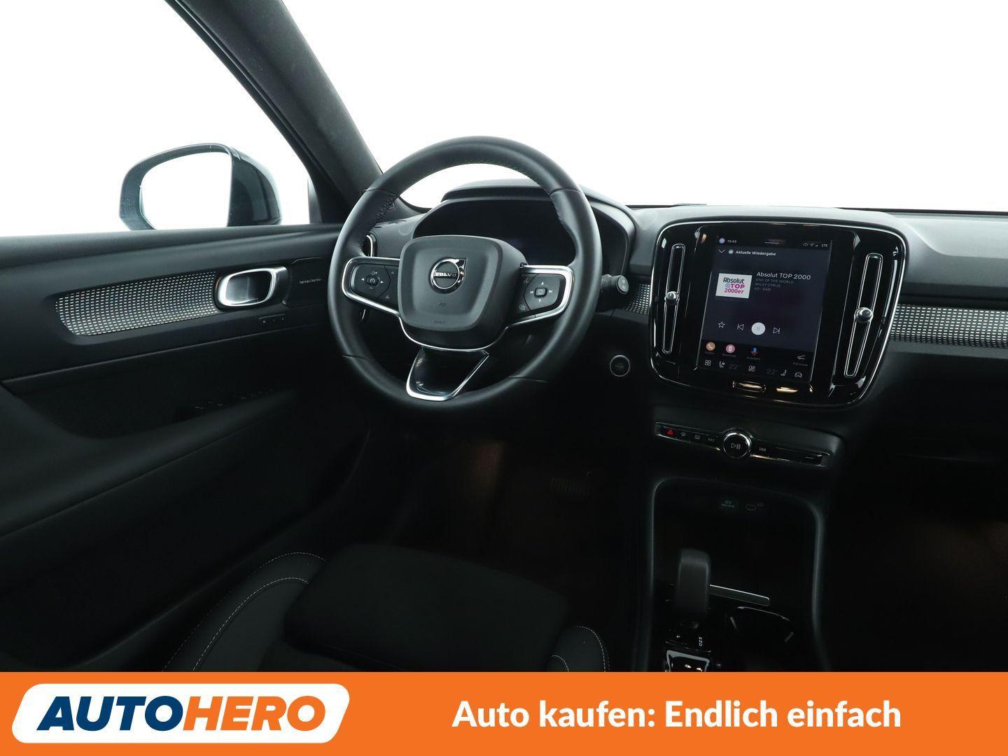 Volvo XC40 2.0 B4 Ultimate Dark 2WD Aut.*LED*ACC*CAM*
