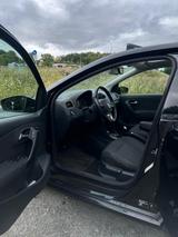 Volkswagen Polo 1.2 44kW Trendline schwarz Temp Panorama - VW Polo Gebrauchtwagen in Lübeck