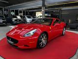 Ferrari California F1 CAM / NAVI / LED / - Ferrari Gebrauchtwagen in Berlin