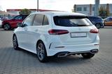 Mercedes-Benz B200 AMG Line LED Navi Alcantara Kamera Sitzh. - mit Benzin-Antrieb: Van