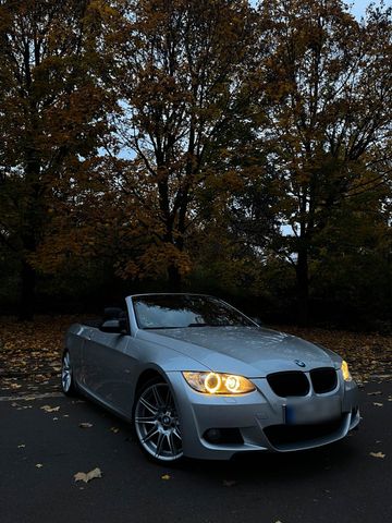 BMW 320i E93 Cabrio *M-Paket*TÜV*Memory-Si...