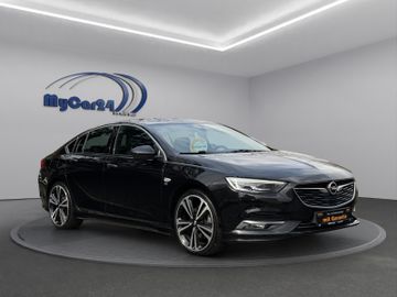 Opel Insignia - 2