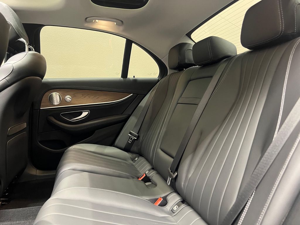 Mercedes-Benz E 300 E300 e 9G *AMG LINE*PANO*BURMESTER*SITZKLIMA*
