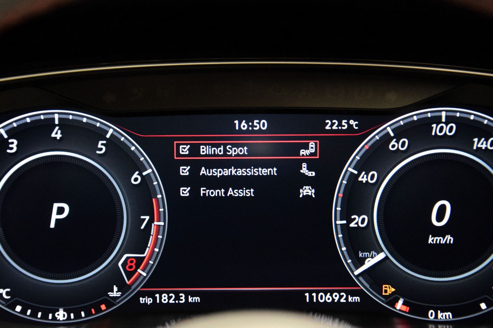 Fahrzeugabbildung Volkswagen Golf VII Lim GTI Performance DSG Pano Virtual OZ