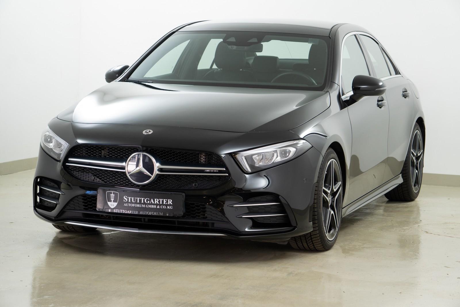 Mercedes-Benz A 35 AMG 4Matic Limousine Pano Navi
