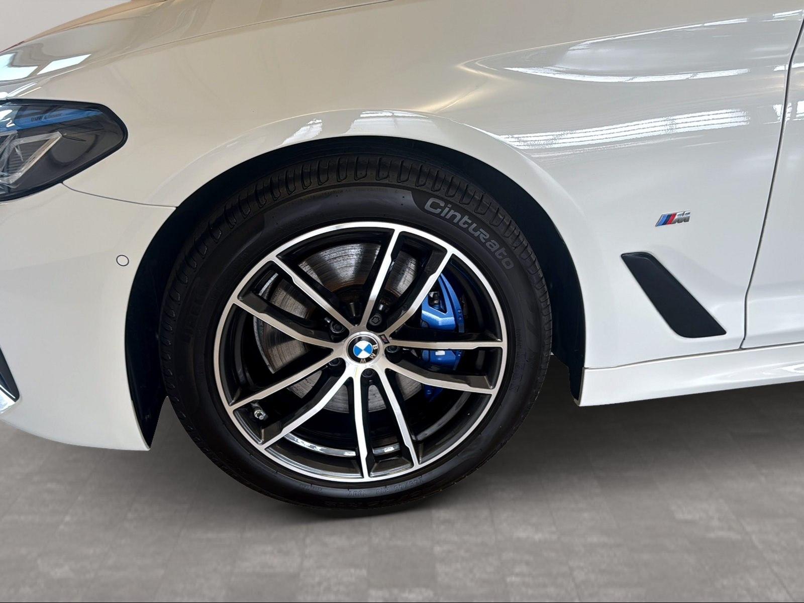 BMW 530i Touring M Sport AHK LiveCockpitProf Laser