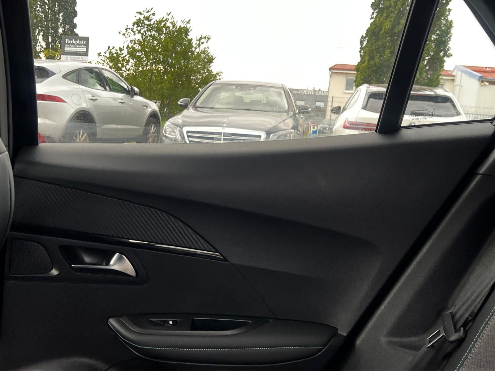 Peugeot 2008 Allure Pack