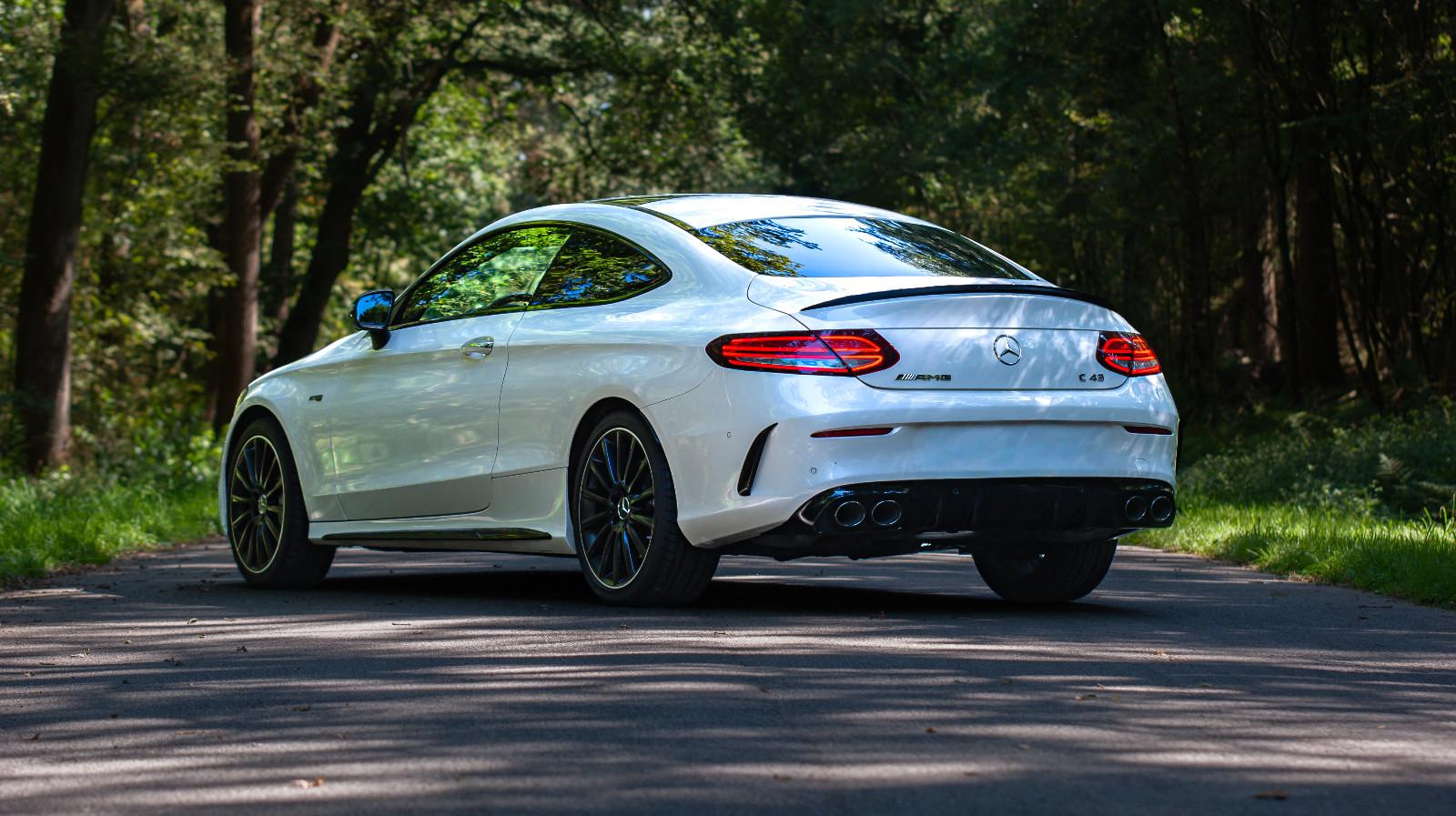 Mercedes-Benz C43 AMG Coupé PerfAGA*BURM*PANO*MULTIBEAM*360*JS