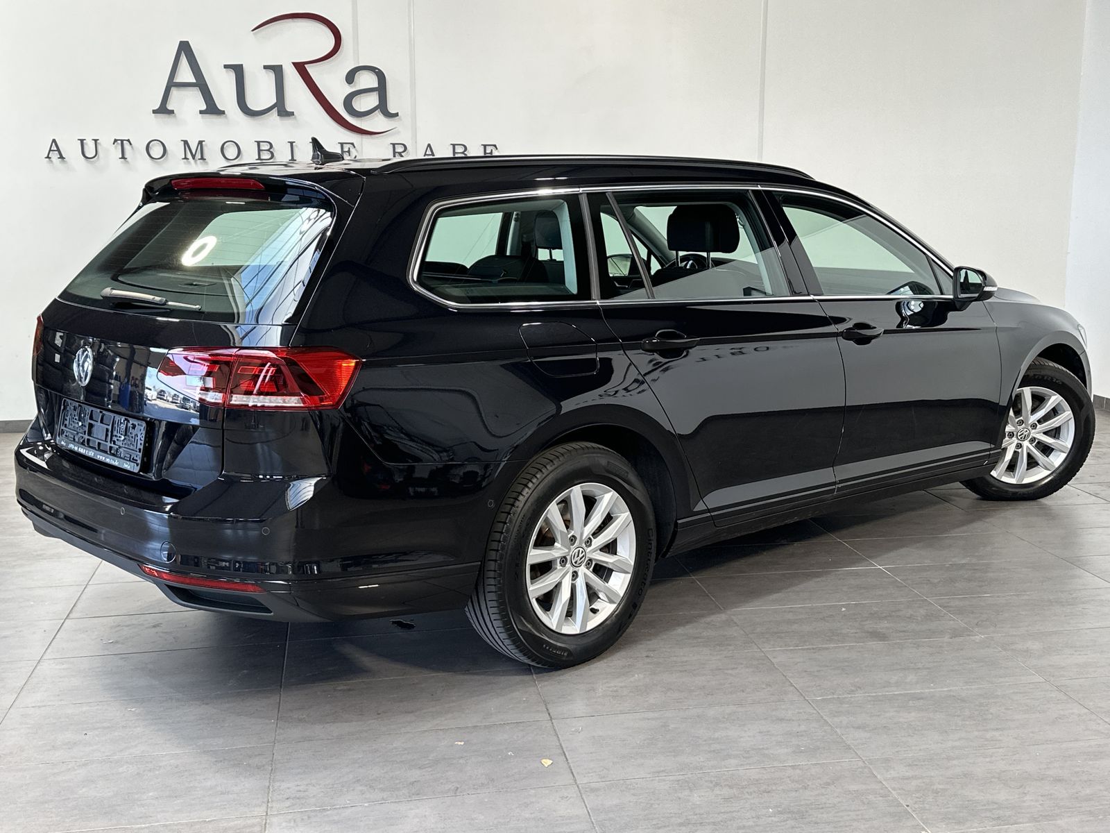 Fahrzeugabbildung Volkswagen Passat Variant 2.0 TDI DSG Business NAV+LED+ACC