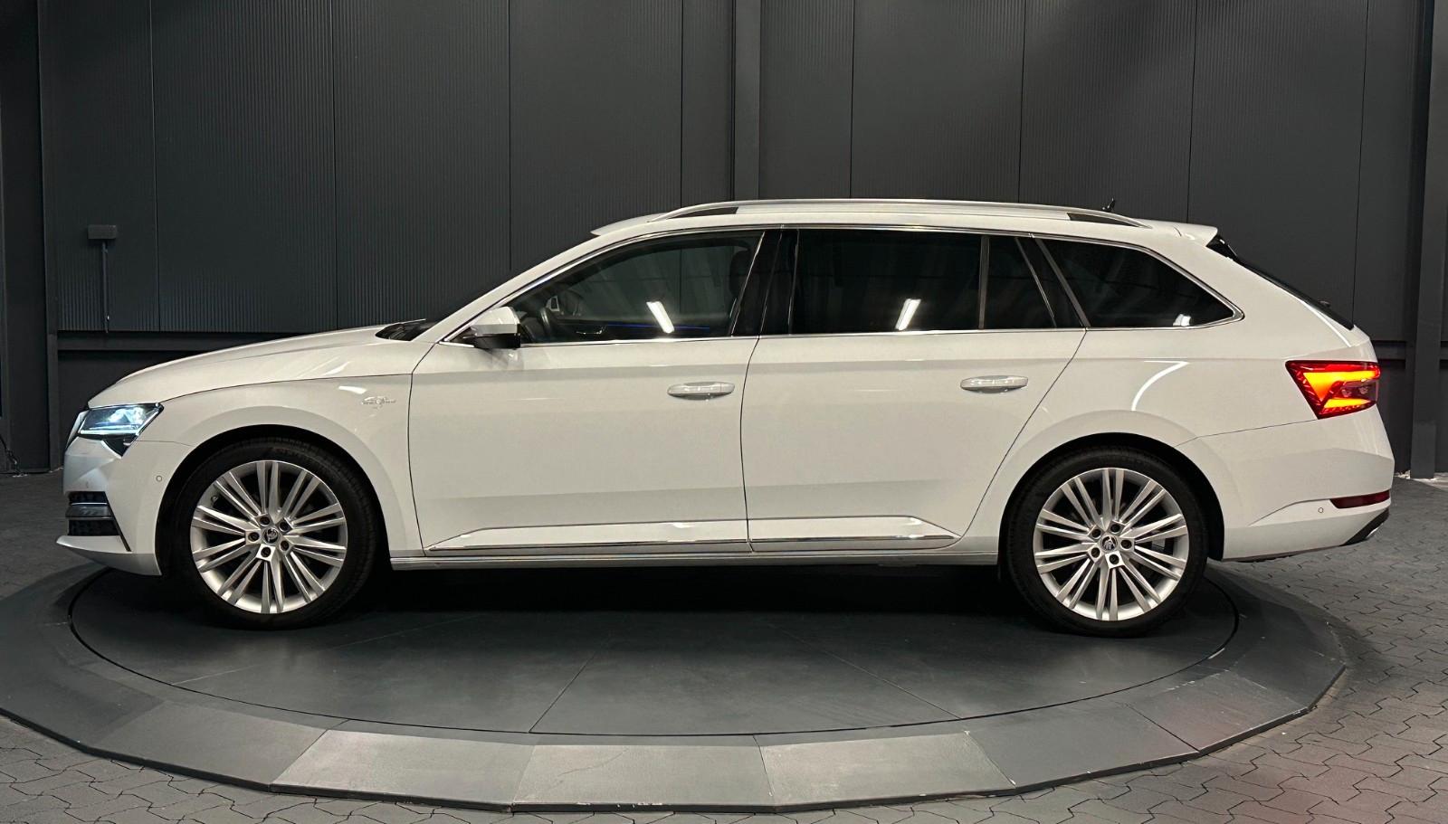 Skoda Superb Combi L&K *19Zoll*AHK*Standhzg*COLUMBUS*, миниатюра 2