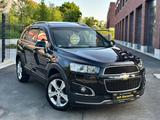 Chevrolet Captiva 2.2 4WD 1.HAND|KEYLESS|PDC|AHK|7.SITZER* - Chevrolet Captiva in Bochum
