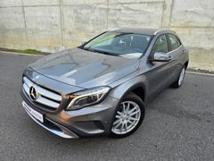 MERCEDES-BENZ GLA 200 1,6 Benzin Navi Automatik 80Tkm TÜV01/28