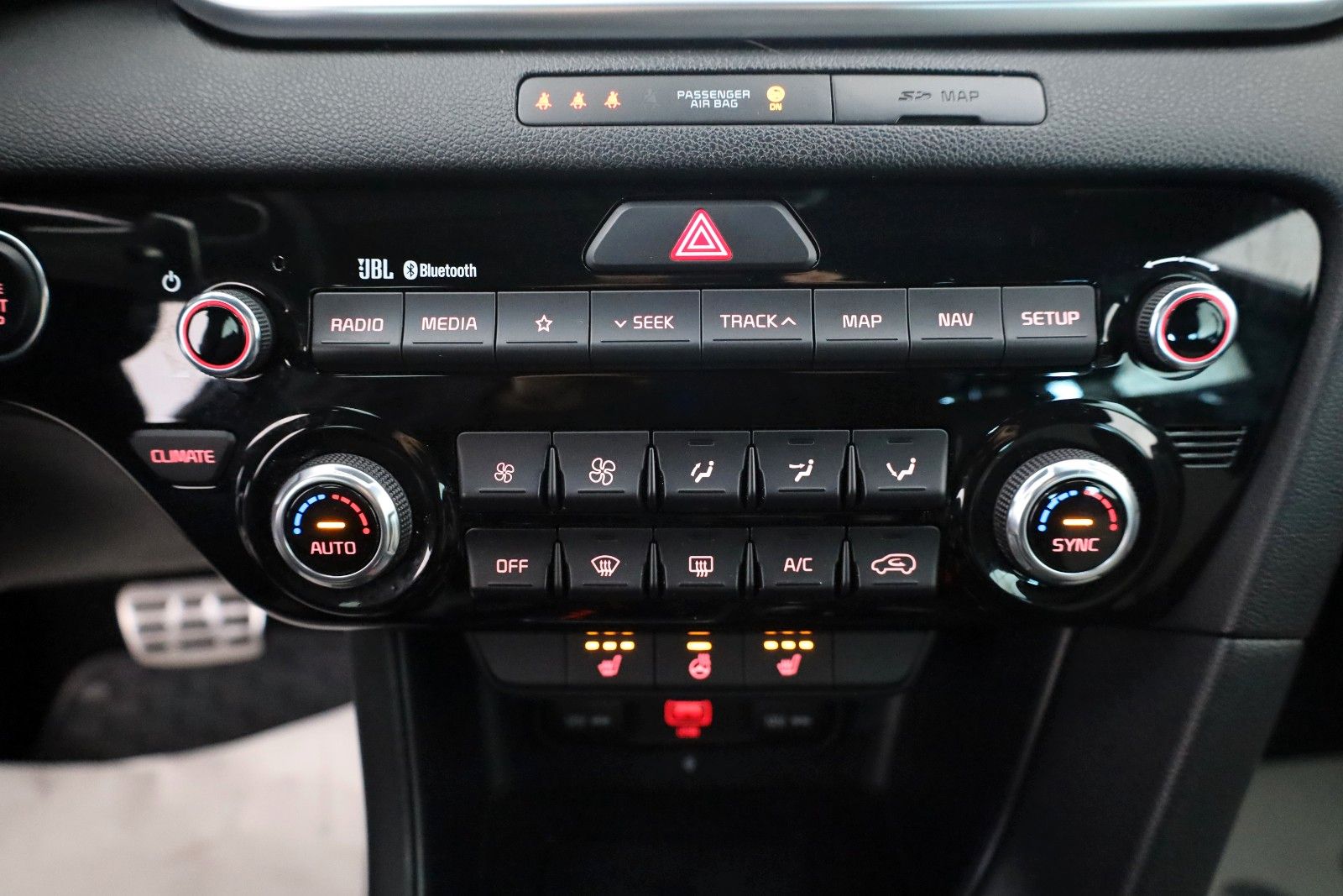 Fahrzeugabbildung Kia Sportage GT-Line 4WD,Leder,Pano,Navi,360°Kam,AHK