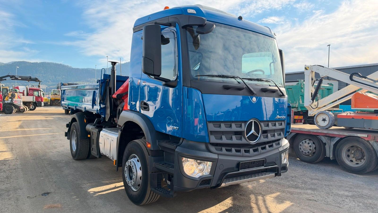 Mercedes-Benz AROCS 1830 4X2 meiller tipper - crane PK12002