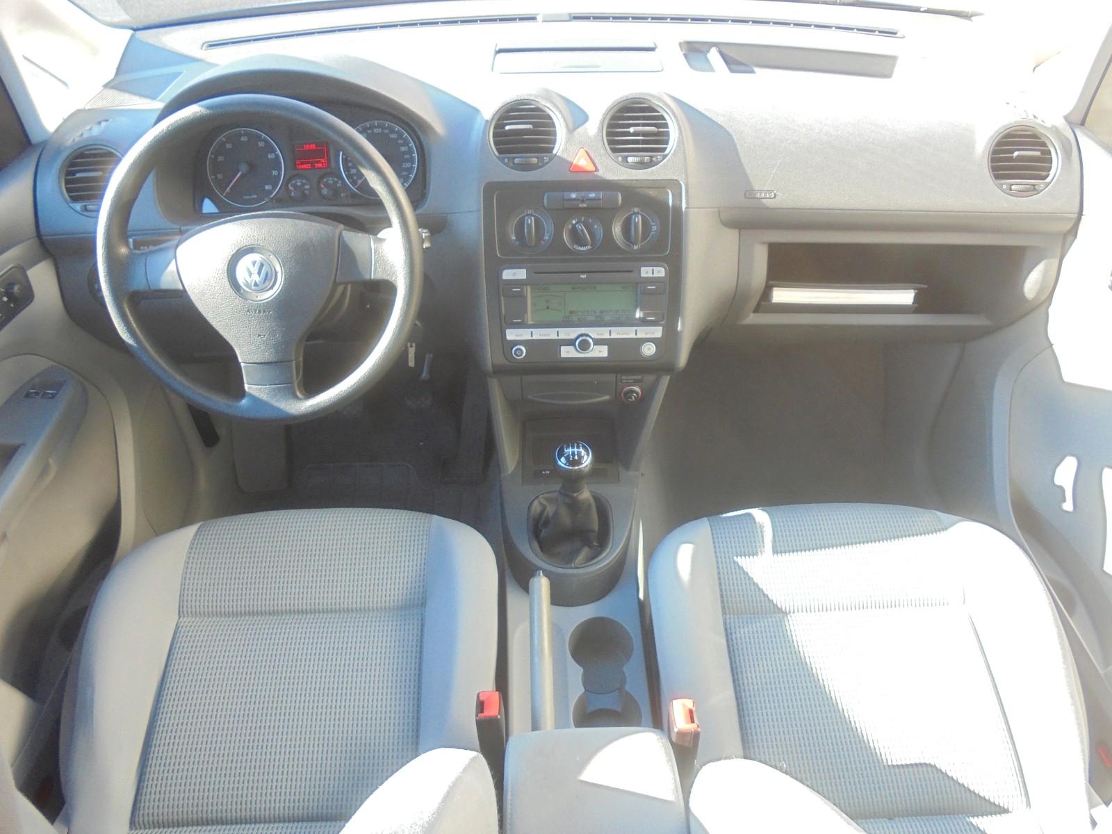 Volkswagen Caddy 2006 — photo 19