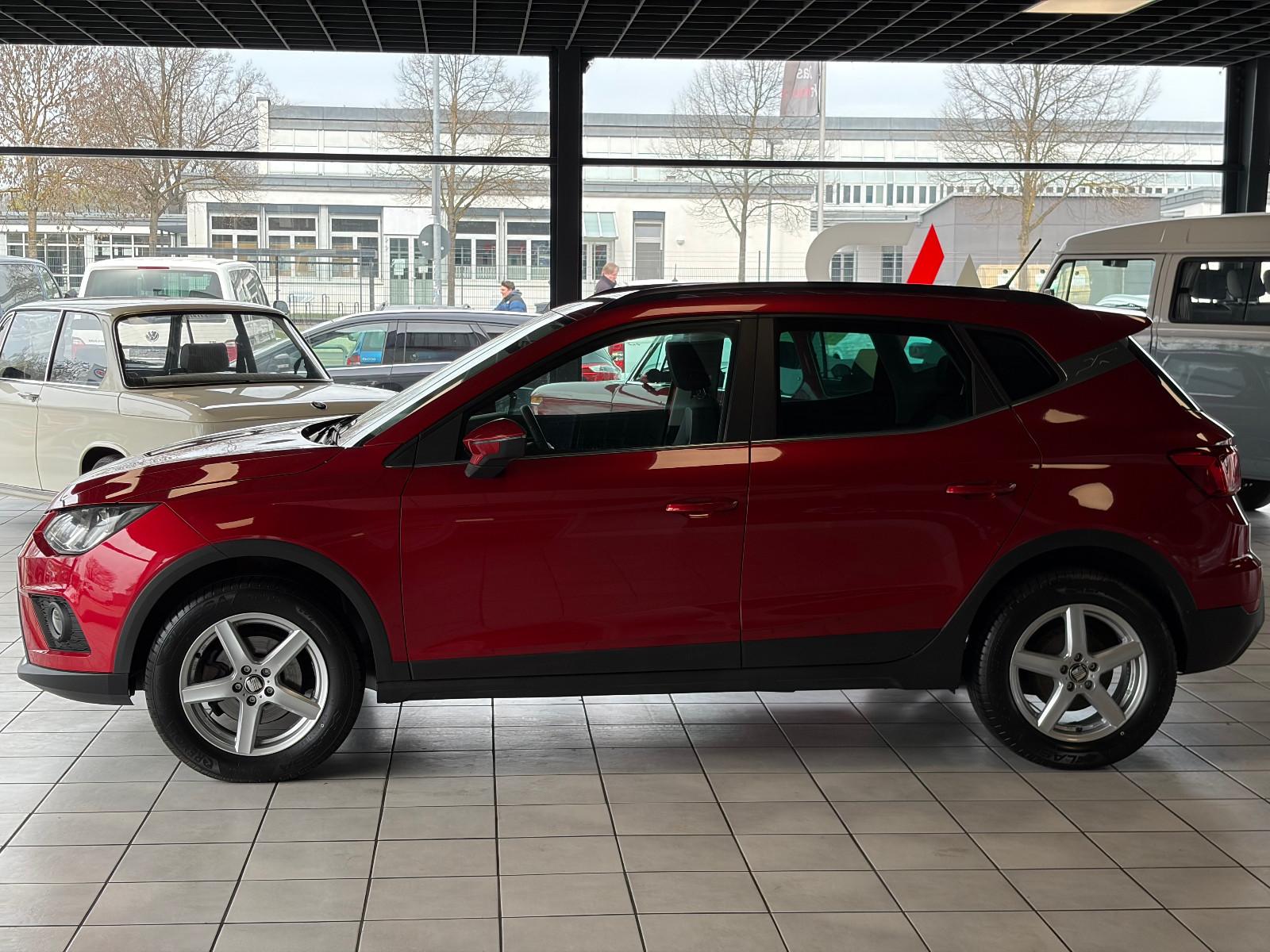 Seat Arona 1.0 TSI Style · 1. Hd · CarPlay ·SZH· Navi