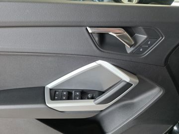 Audi Q3 - 11
