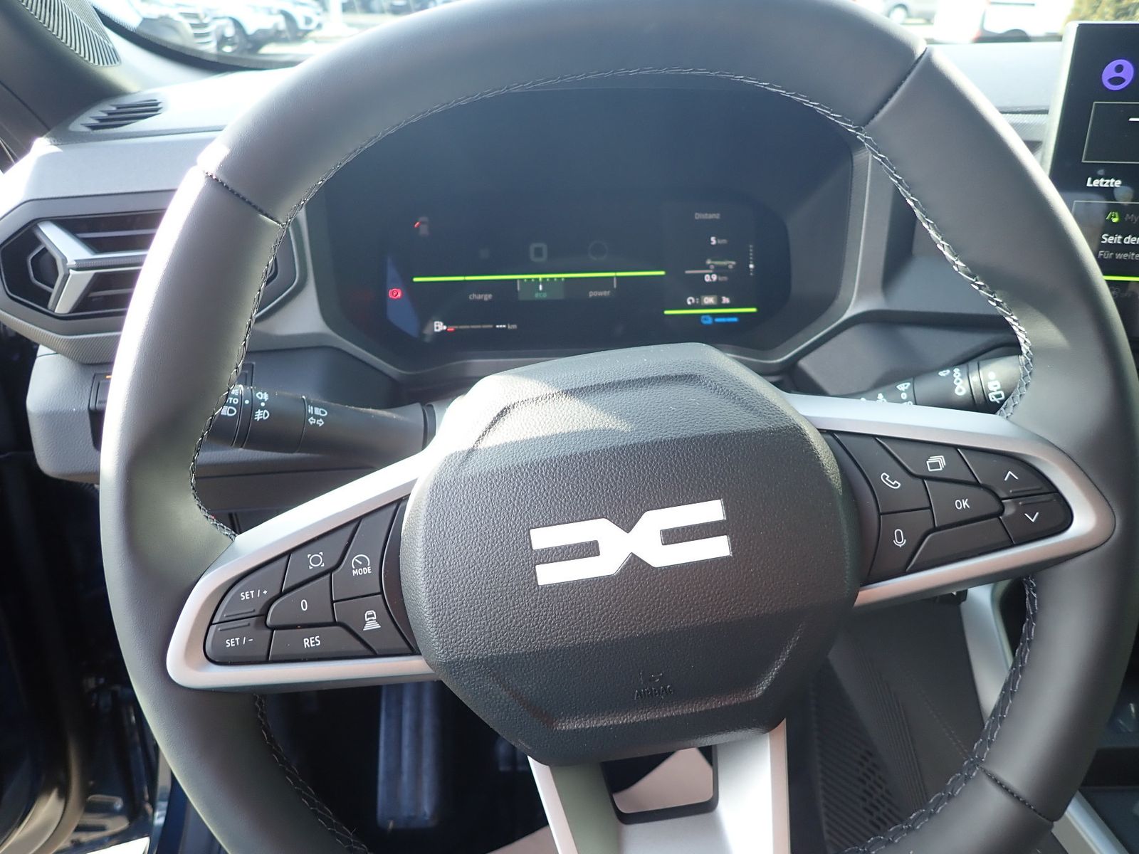 Fahrzeugabbildung Dacia Bigster Journey HYBRID 155