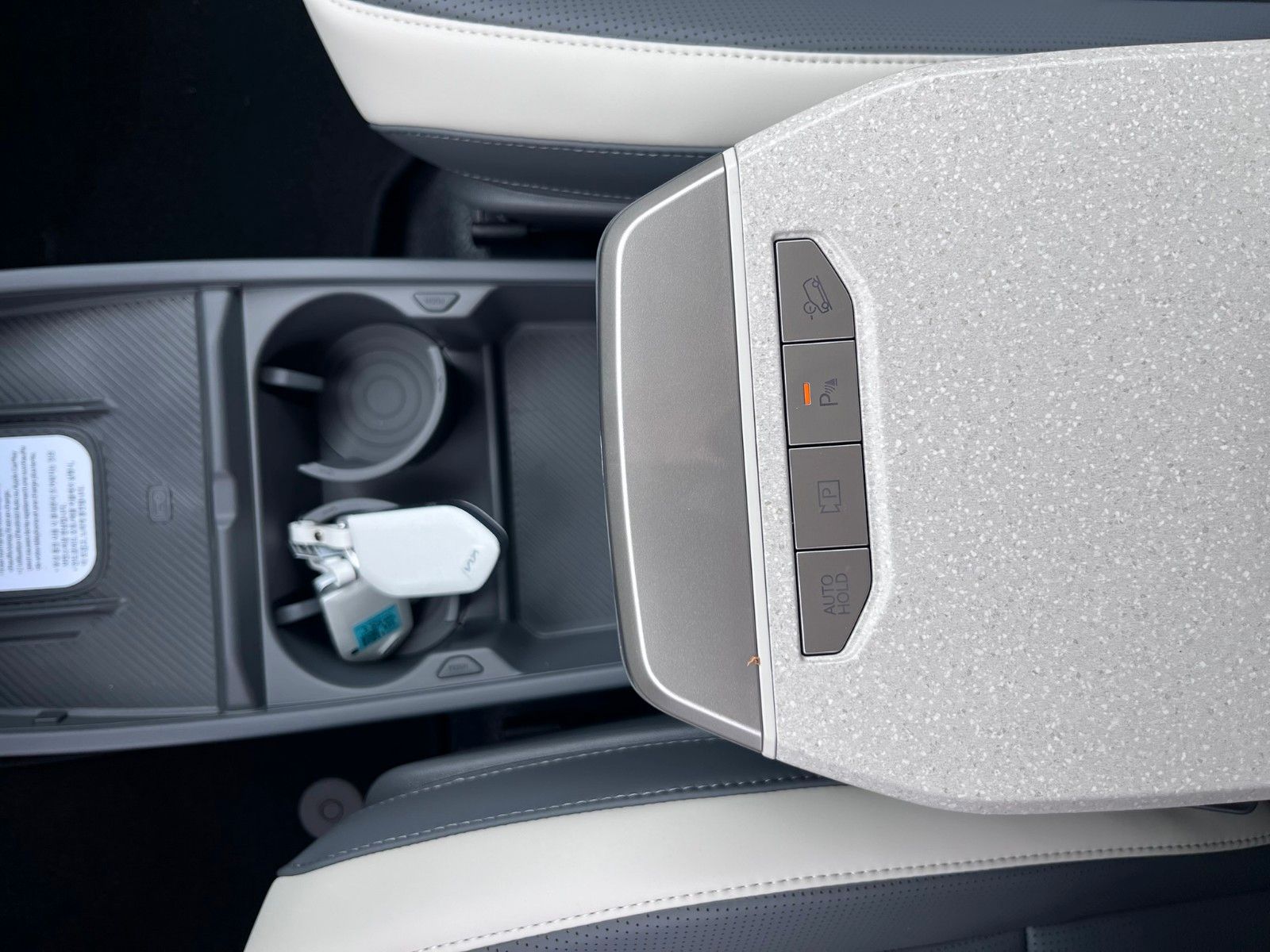 Fahrzeugabbildung Kia EV3 81 kWh 150 kW GT-line Frontantrieb