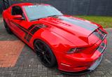 Ford Mustang  - Ford Mustang: Rot
