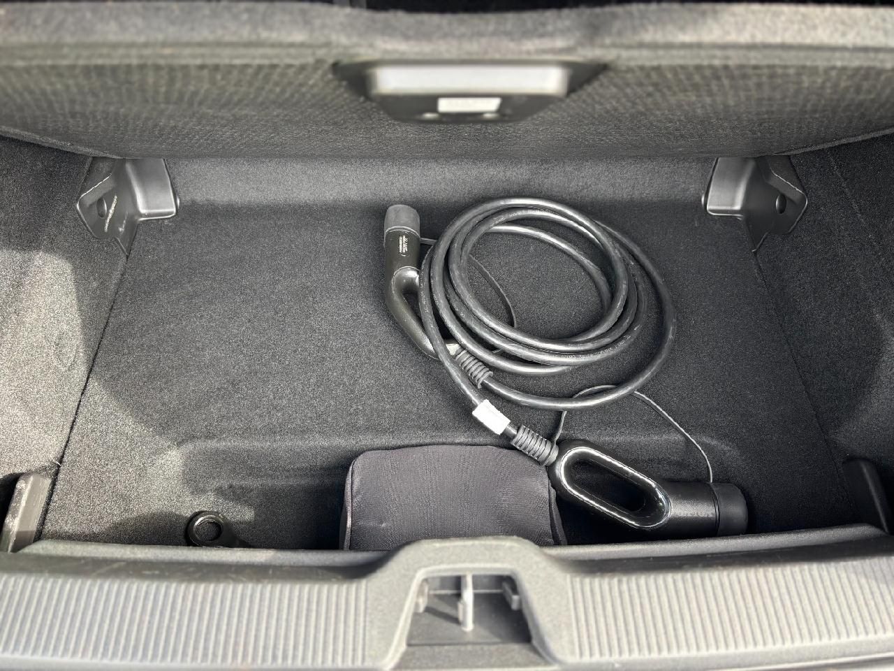 Fahrzeugabbildung Volvo EX30 Performance Pure Electric Ultra AWD