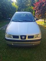 Seat Ibiza Stell 1.4  - Seat Ibiza aus 2002: 1.4