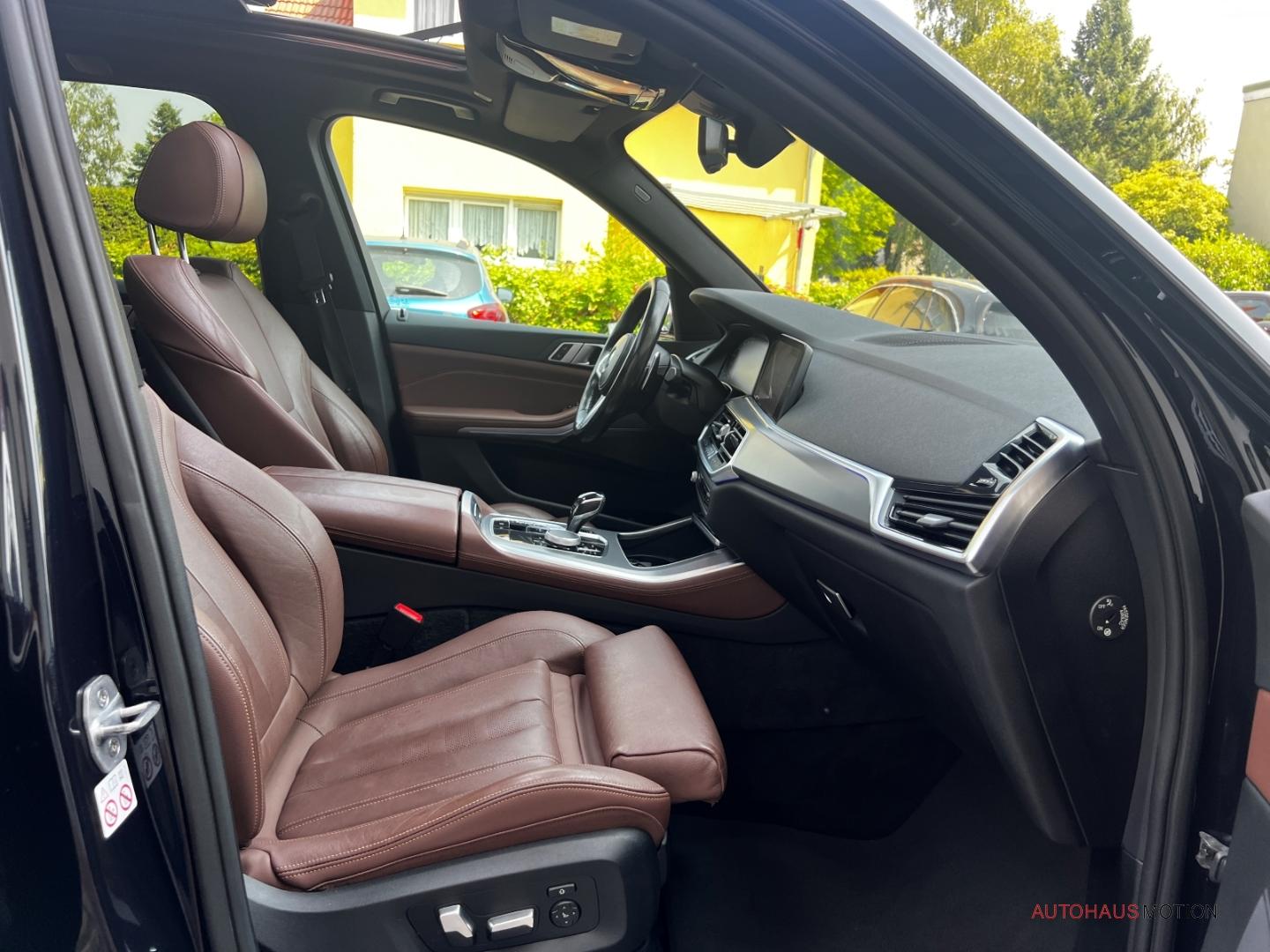 BMW X5 xDrive 30 d M Sport LED PANO KAMERA HUD AMBIE