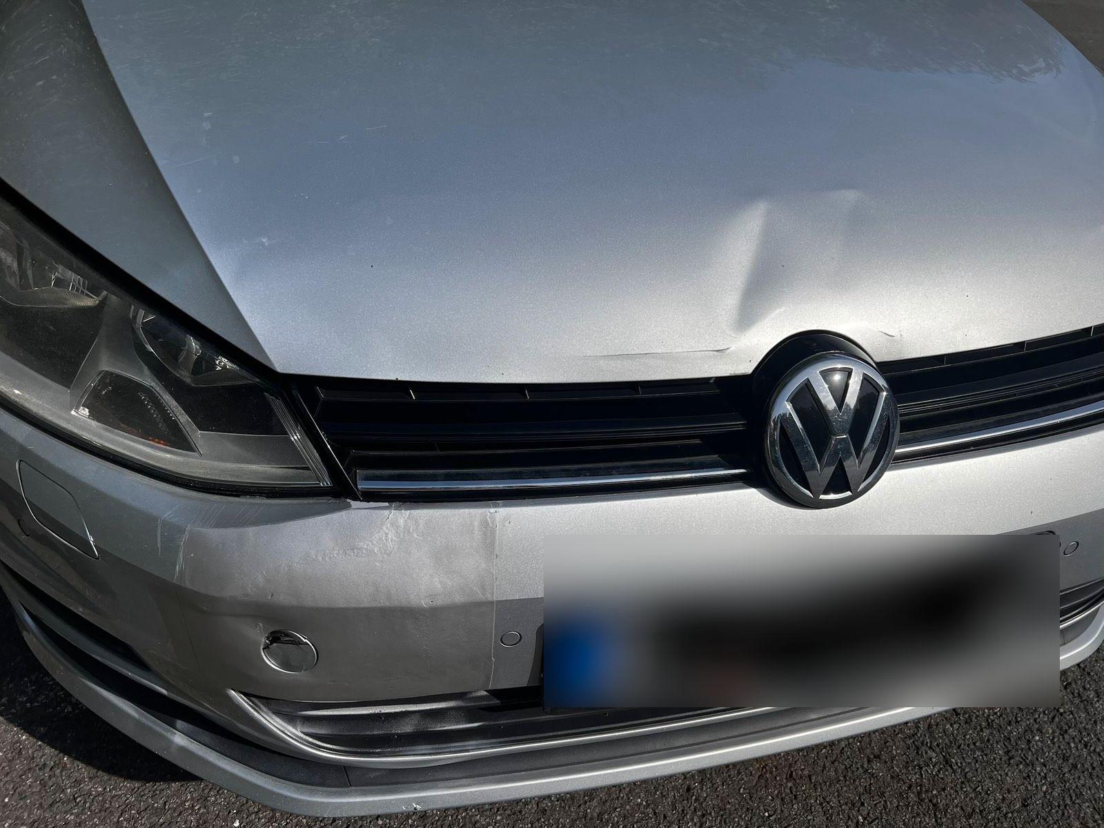 Volkswagen Golf 2014 — rear view