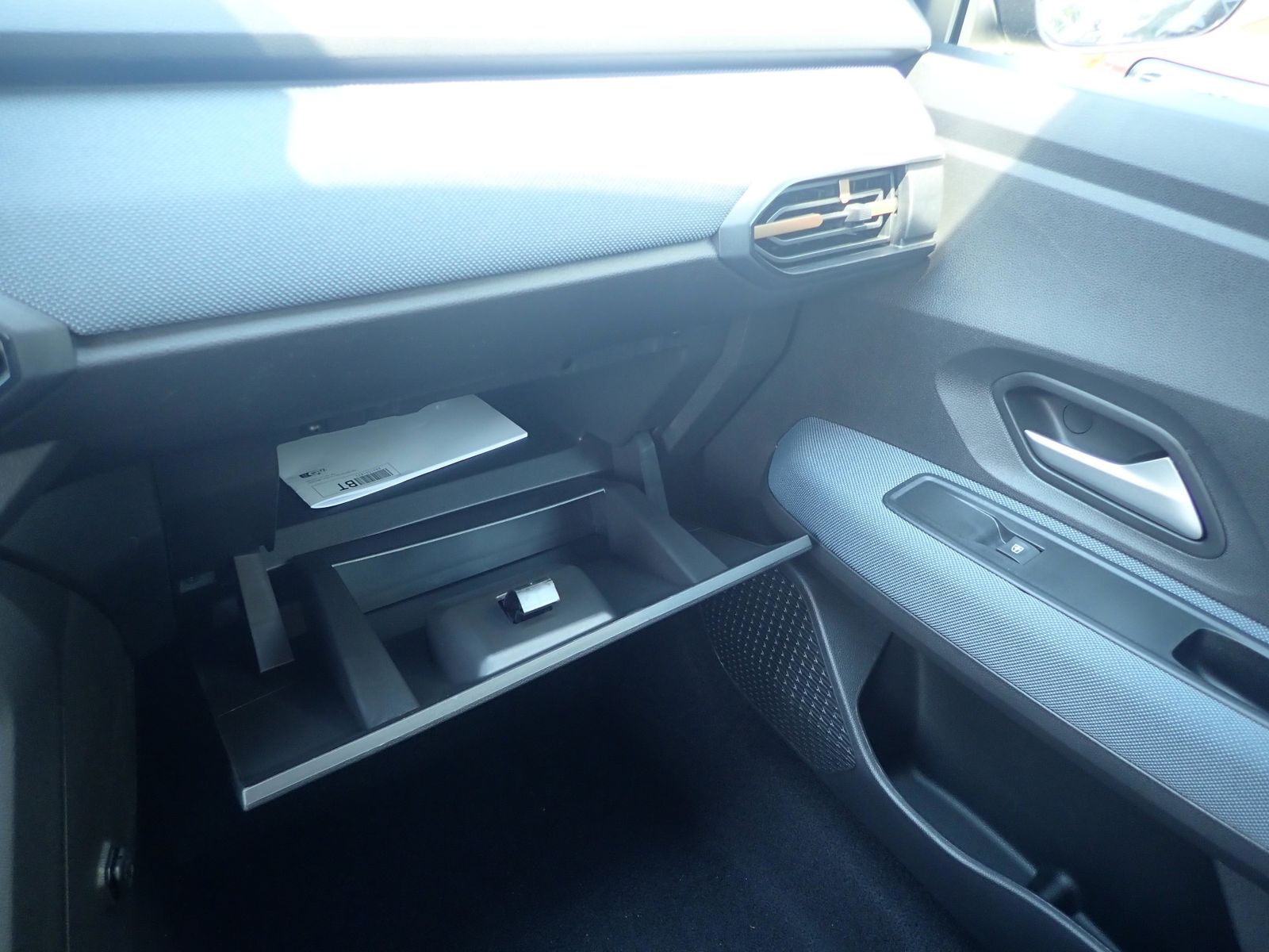 Fahrzeugabbildung Dacia Sandero Stepway Expression TCe 110