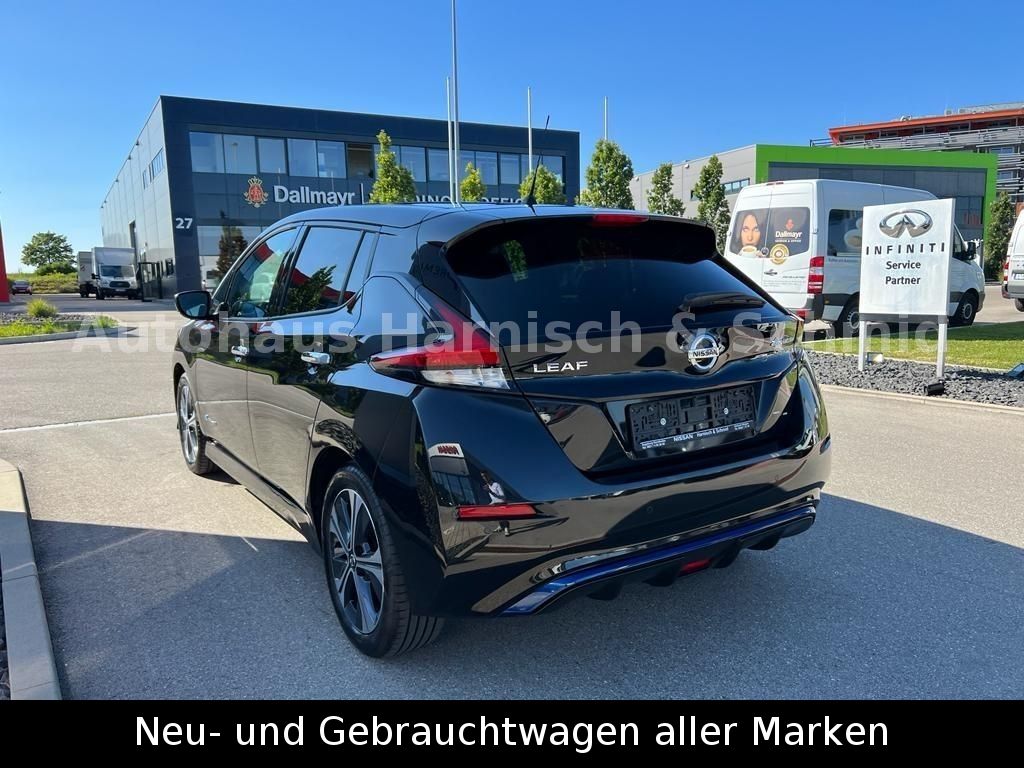 Fahrzeugabbildung Nissan Leaf Tekna Bose, Navi, Winter-P., SOH95%