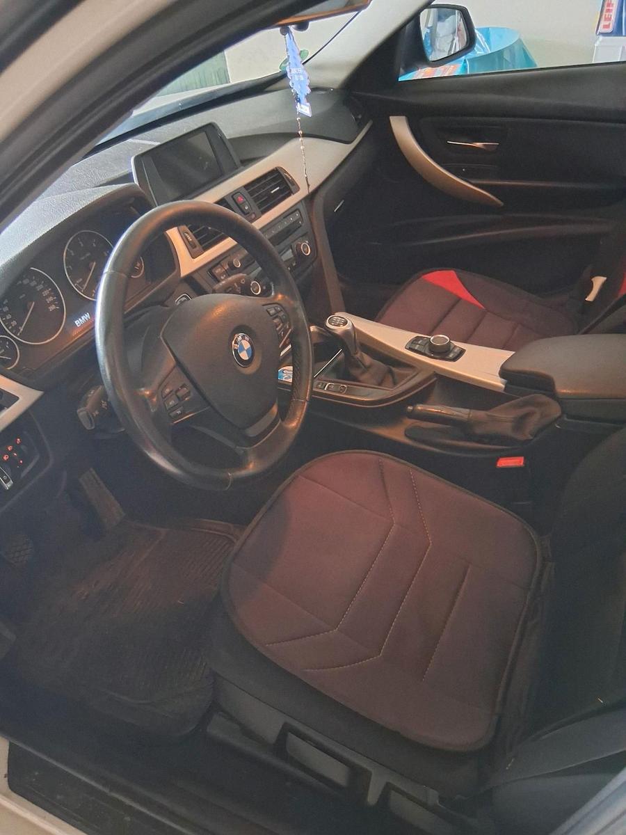 BMW  2014 — photo 11