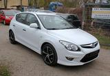 Hyundai i30 1.4 Comfort 04/2028 - Hyundai i30 Comfort mit Benzin-Antrieb