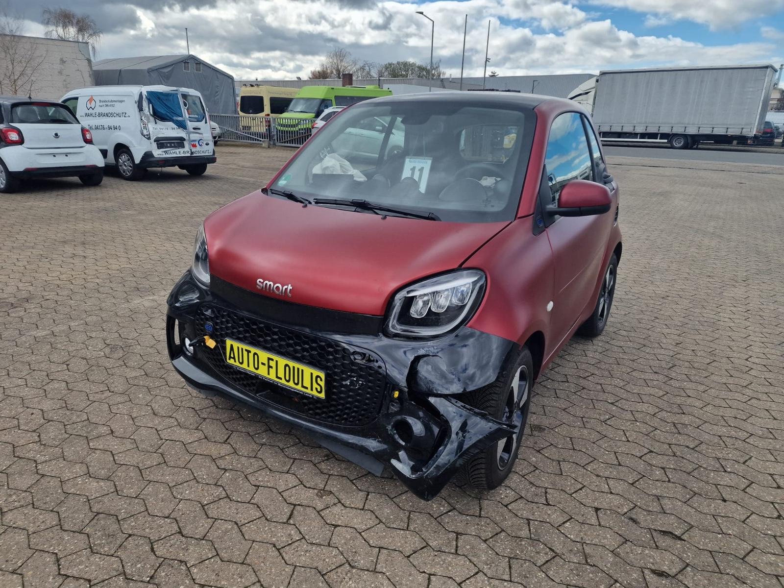 Smart ForTwo Passion,Navi,Panorama,Erst 2.998Km