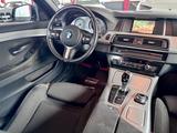 BMW 525d Touring M Paket xDrive 1Hand Steuer Kamera - blaue BMW 5er Reihe