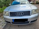 Audi S6 4.2 tiptronic quattro Avant - - Audi S6 mit Benzin-Antrieb: Kombi, 4.2