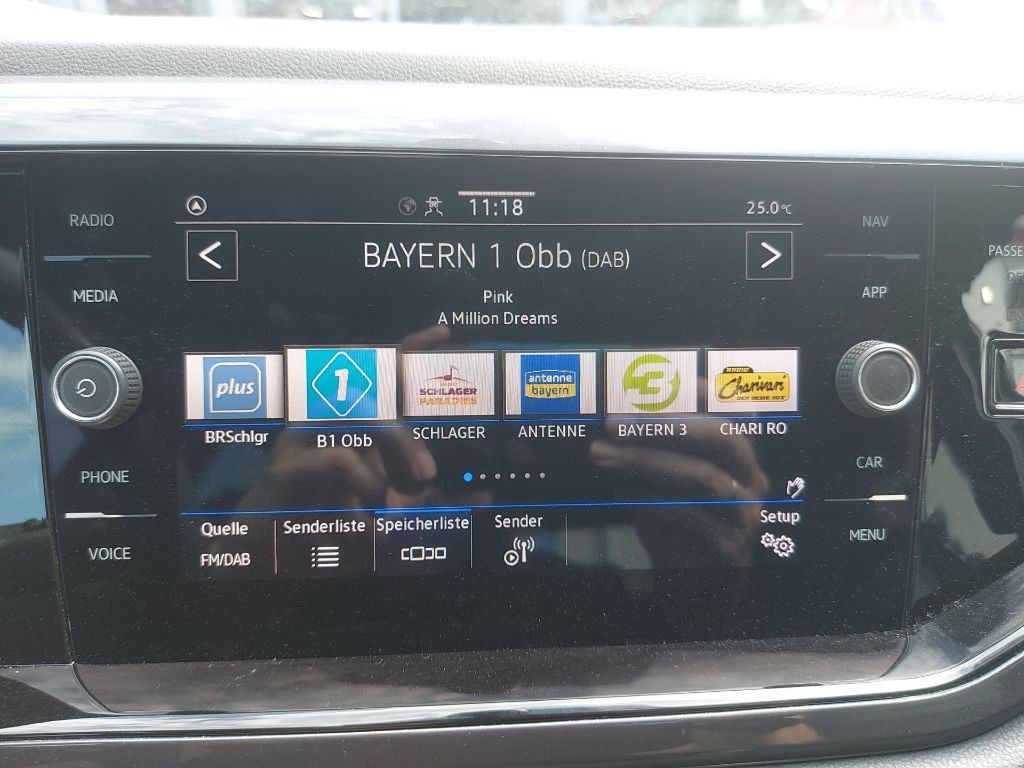 Fahrzeugabbildung Volkswagen POLO 1.0 TSI HIGHLINE DSG ACC Navi LED