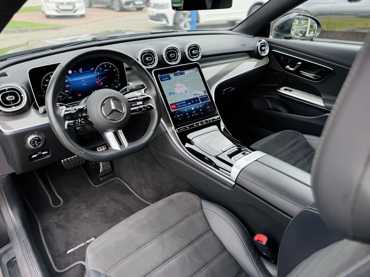 Fahrzeugabbildung Mercedes-Benz CLE 180 CABRIO, AMG, LED, PTS, RFK, Tot, Keyles