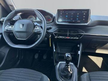 Peugeot 2008 - 11