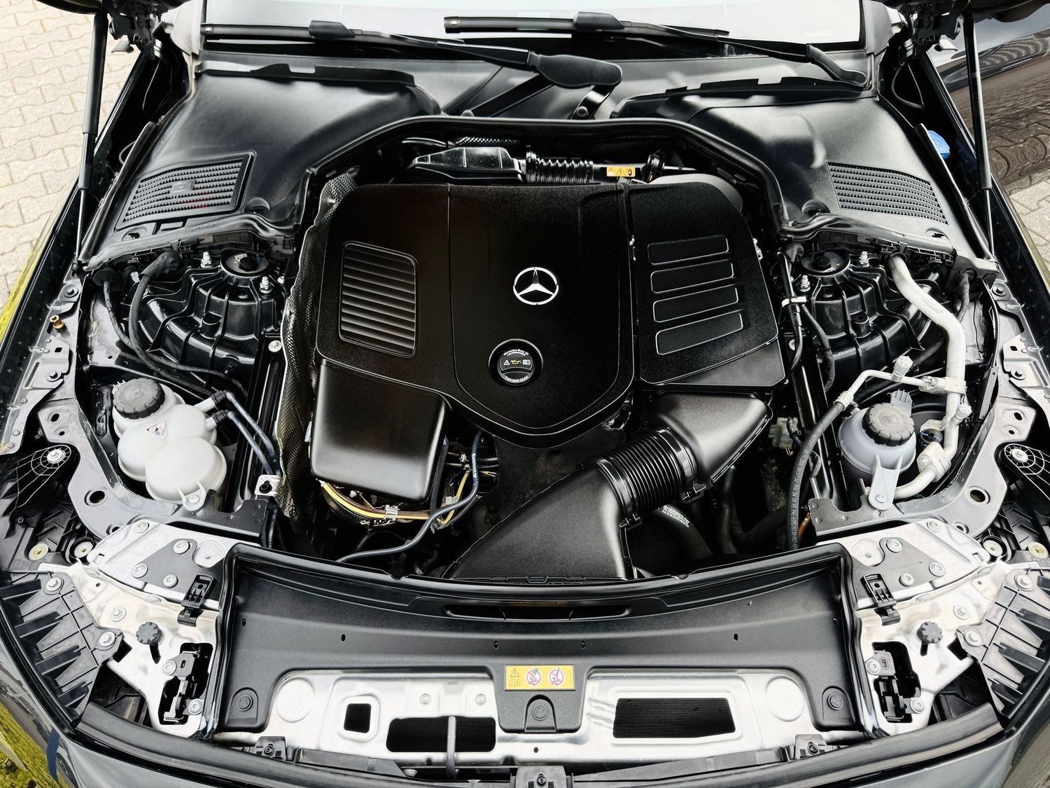 Fahrzeugabbildung Mercedes-Benz CLE 180 CABRIO, AMG, LED, PTS, RFK, Tot, Keyles