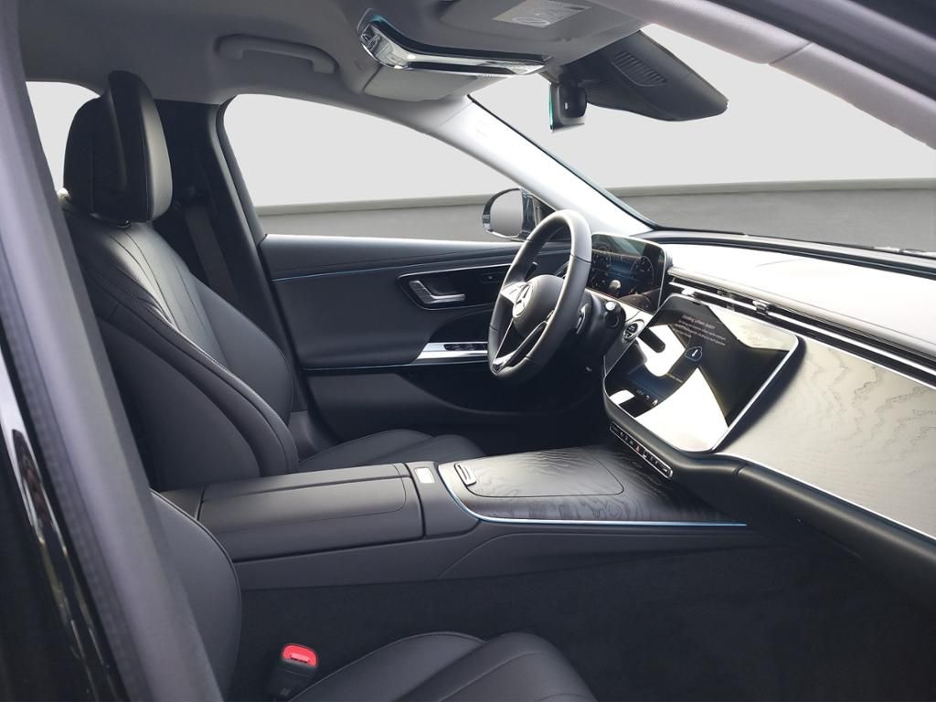 Fahrzeugabbildung Mercedes-Benz E 200 d T TAXI Standheizung*Kamera*LED*