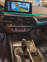 BMW 520d Touring A - M paket - Nachtblau - BMW 520: 520d M Paket