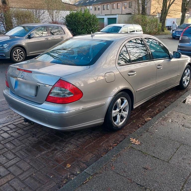 Mercedes-Benz 280