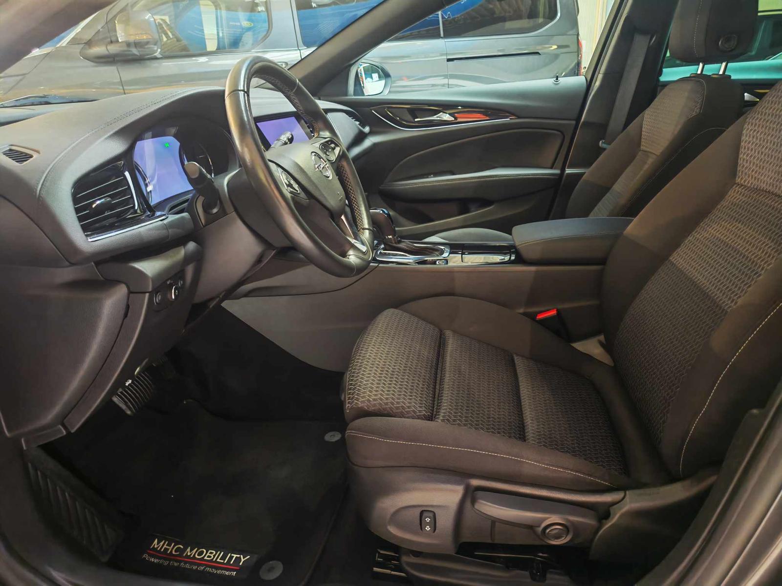 Opel Insignia Sports Tourer AUTOMATIK LED KAMERA NAVi