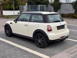MINI Mini One R56  Weiß  2011  97 PS  Benzin  - MINI ONE R56 Gebrauchtwagen