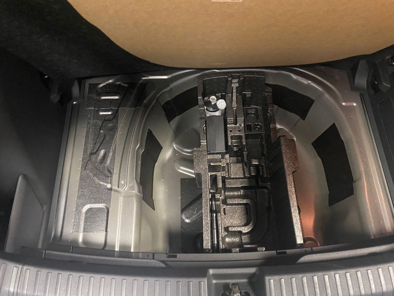 Fahrzeugabbildung SKODA Fabia 1.0 TSI GA 2031/100TKM+PDC+SMART-LINK+SH++